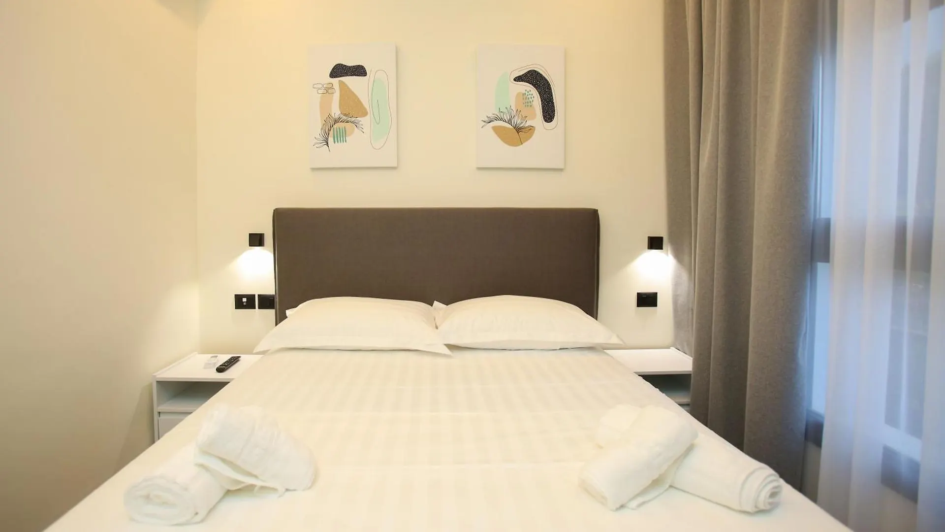 Aparthotel Sea La Vie Vlorë 0*,