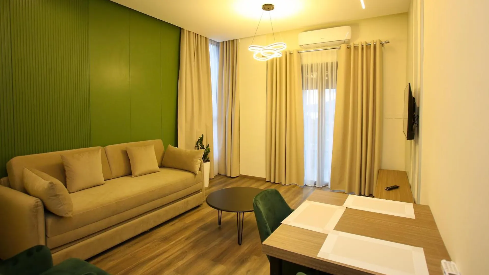 Aparthotel Sea La Vie Vlorë